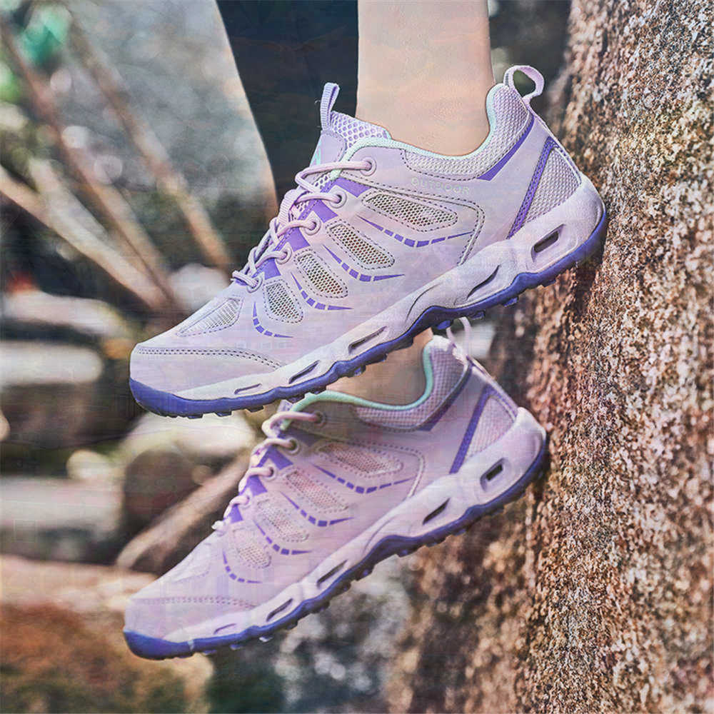 Sepatu Tenis Perak Ujung Bulat - Good Streetwear Brand ulasan dan harga